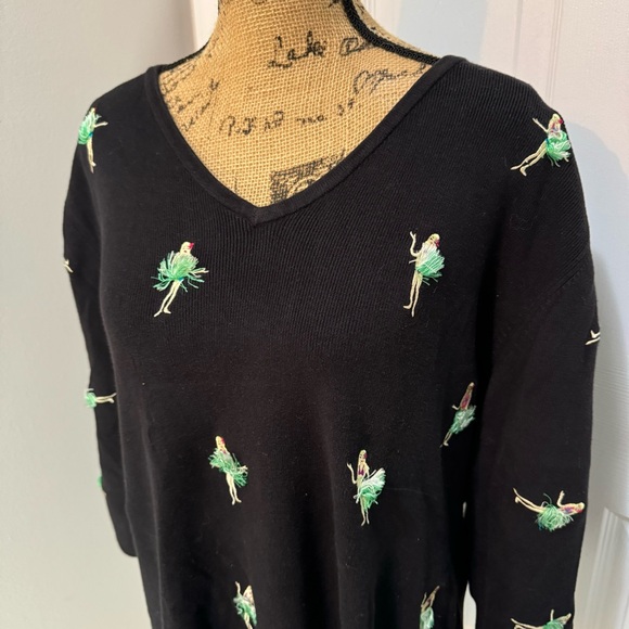 Hula Girl Sweater - Picture 1 of 8